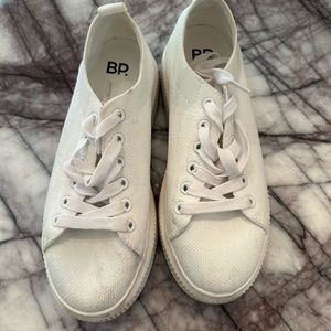 Nordstrom PB white platform sneakers white 7